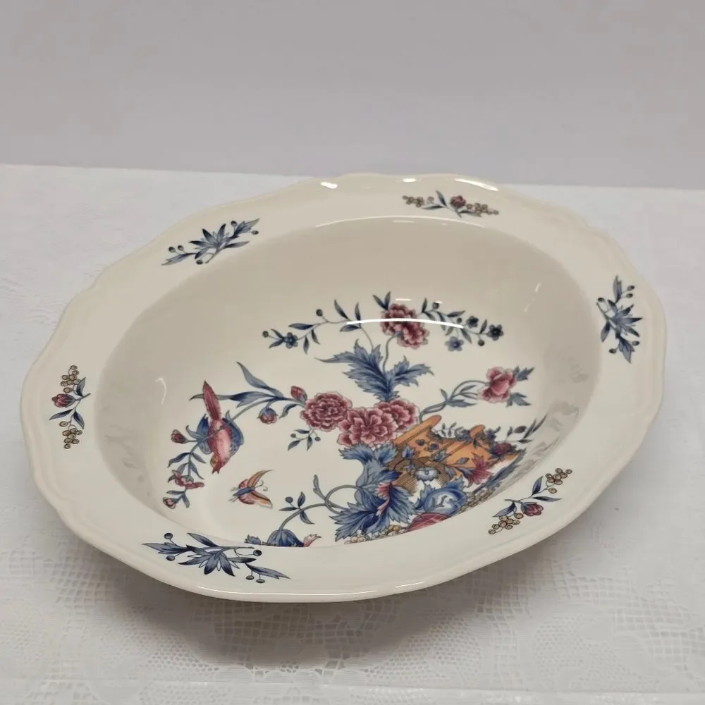 Wedgwood Williamsburg Potpourri Floral Oval Vegetable Serving Bowl NK510